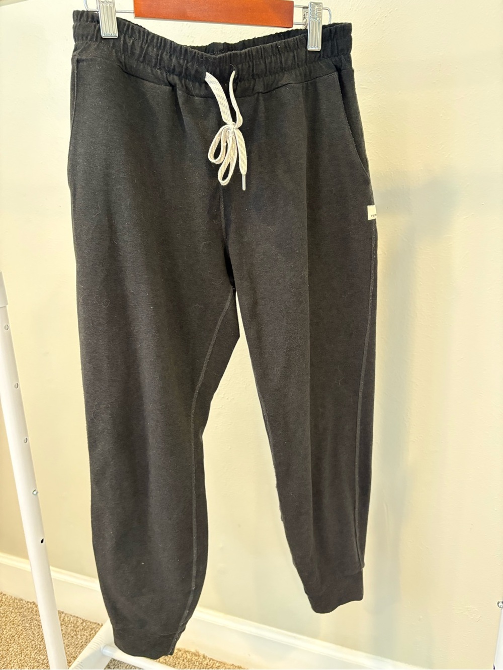 Performance Joggers - Picture 3 of 3